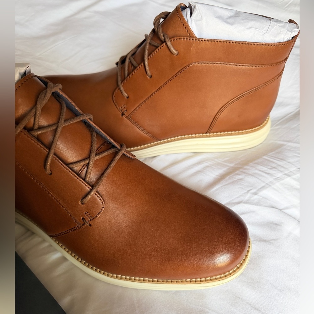 Cole Haan Tan Leather Chukka Boots 11.5 New in Box